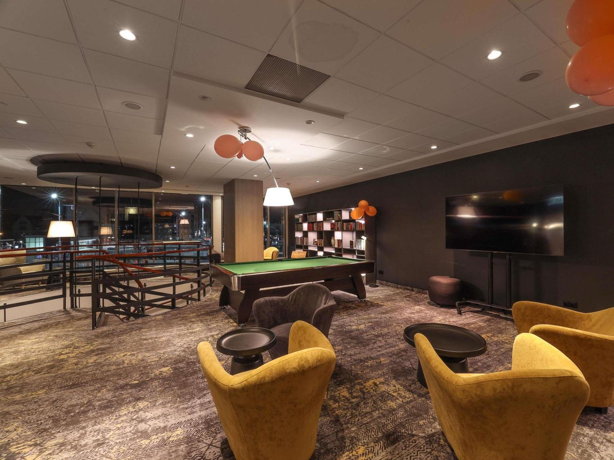 Hotel Mercure Poznan Centrum — Fotos 1